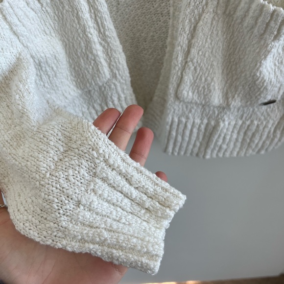 Abercrombie and Fitch Cardigan - Picture 3 of 5